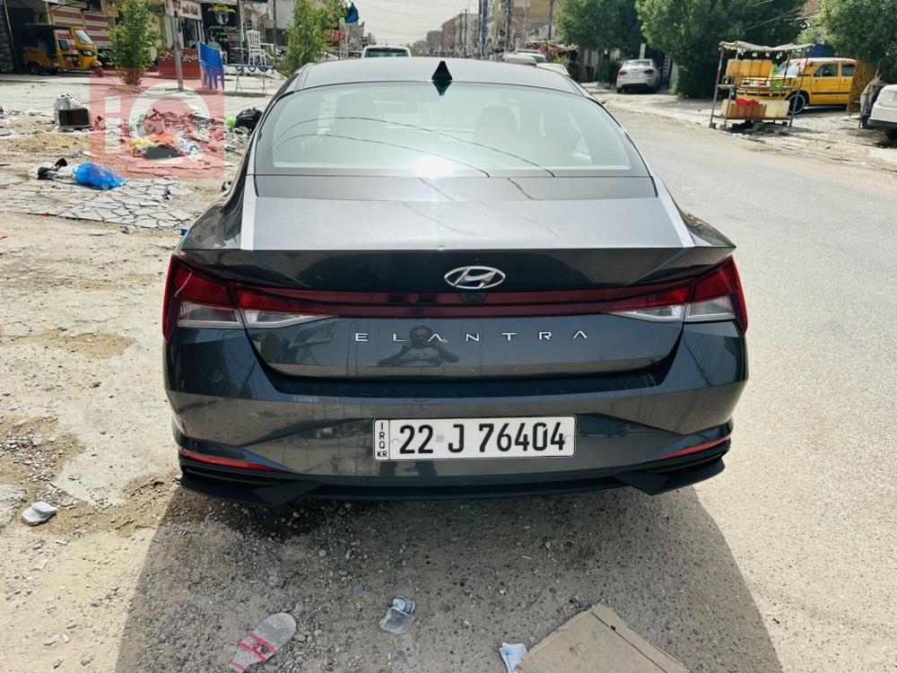 هیوندای ئەلەنترا